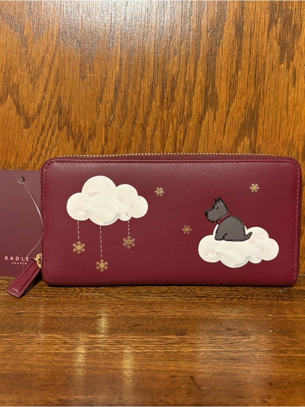 NWT-Radley London-It's Written In The❄️Snowflakes❄️Lg Zip Wallet-Dk Cherry-$128